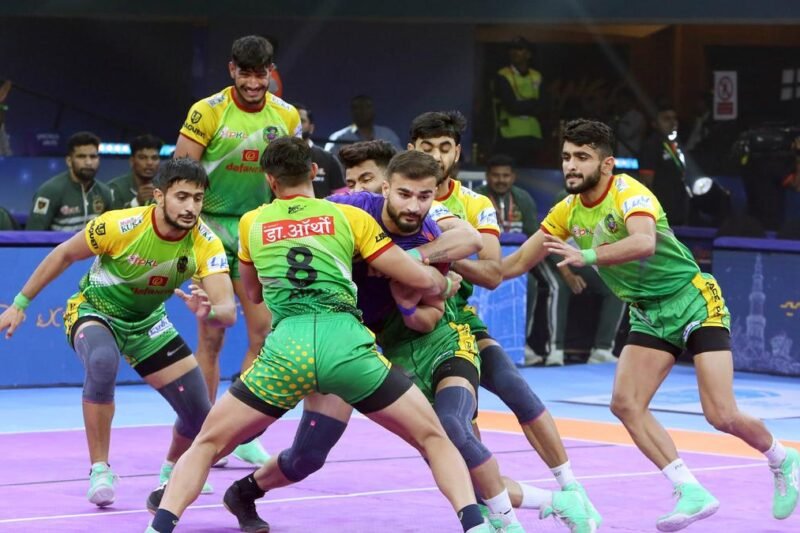 Pro Kabaddi League 11: Patna Pirates gets the better of Dabang Delhi to set up finale against Haryana Steelers